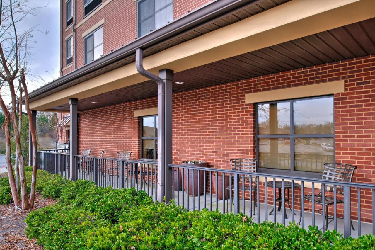  | Courtyard Clemson