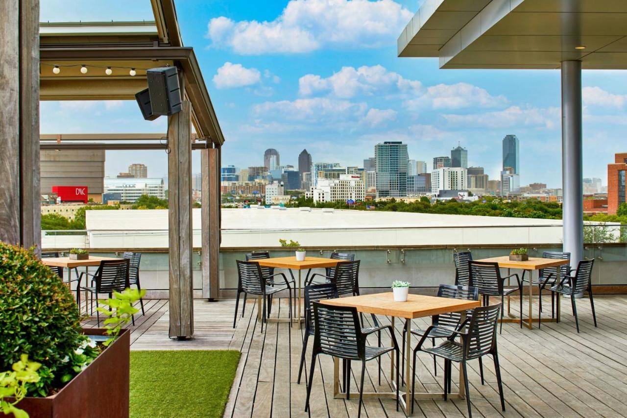 | Renaissance Dallas Hotel