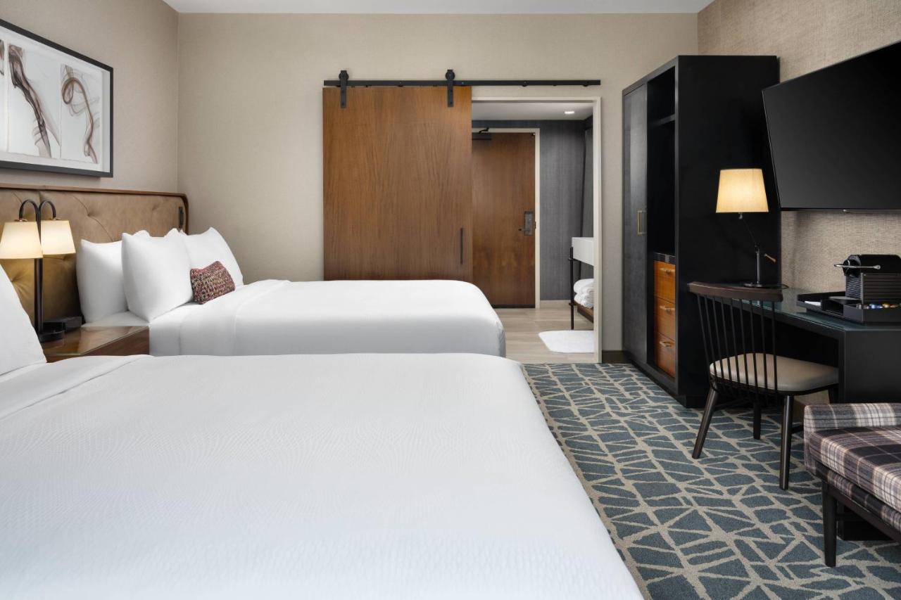 Double Room at Hotel Distil, Autograph Collection