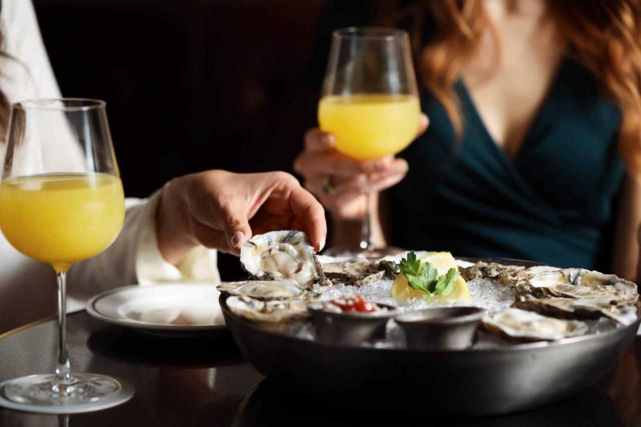 | Hotel Distil, Autograph Collection
