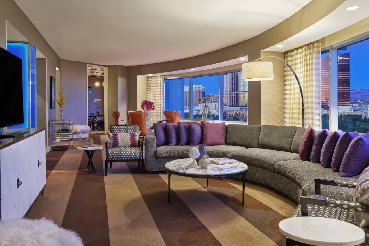 | Renaissance Las Vegas Hotel