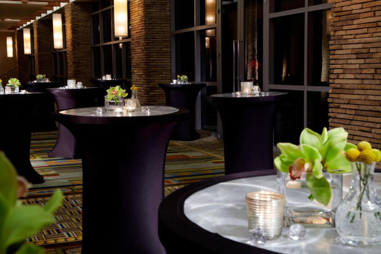 | Renaissance Las Vegas Hotel