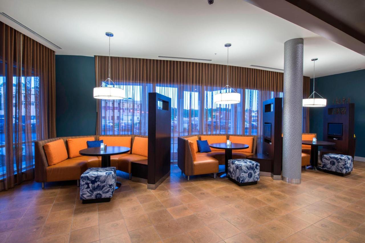  | Courtyard Columbus