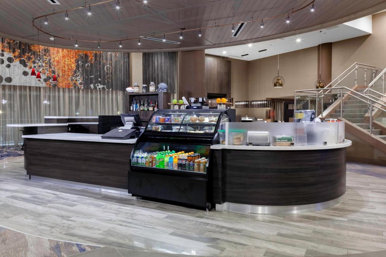 | Courtyard by Marriott Dallas Downtown/Reunion District
