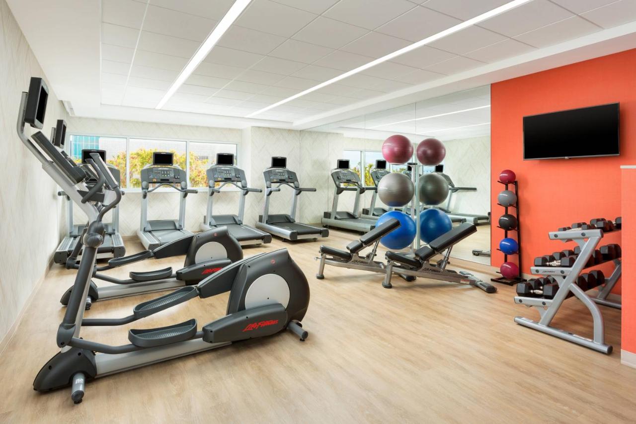  | Courtyard by Marriott Santa Monica