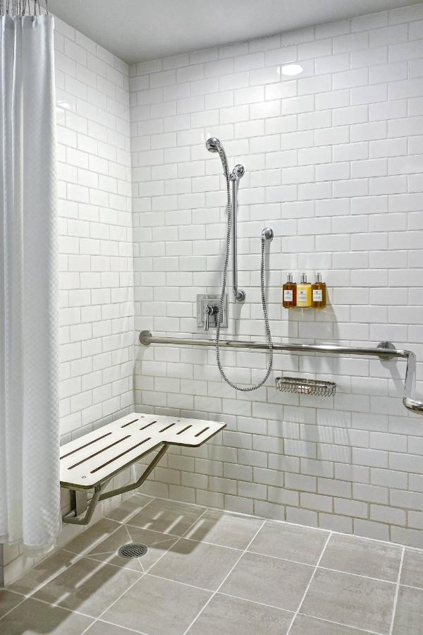 Double Room with Two Double Beds at Hotel Republic San Diego, Autograph Collection