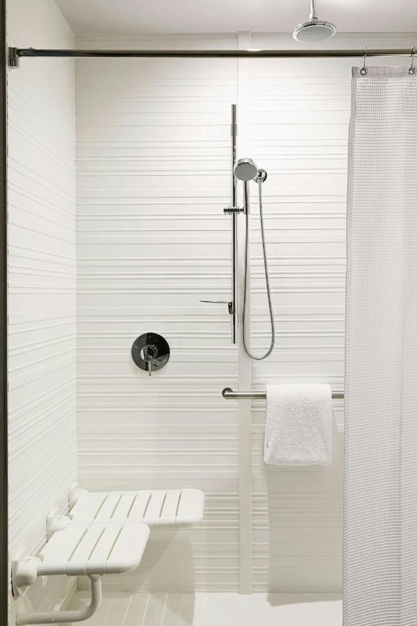 AC Hotel by Marriott Dallas by the Galleria