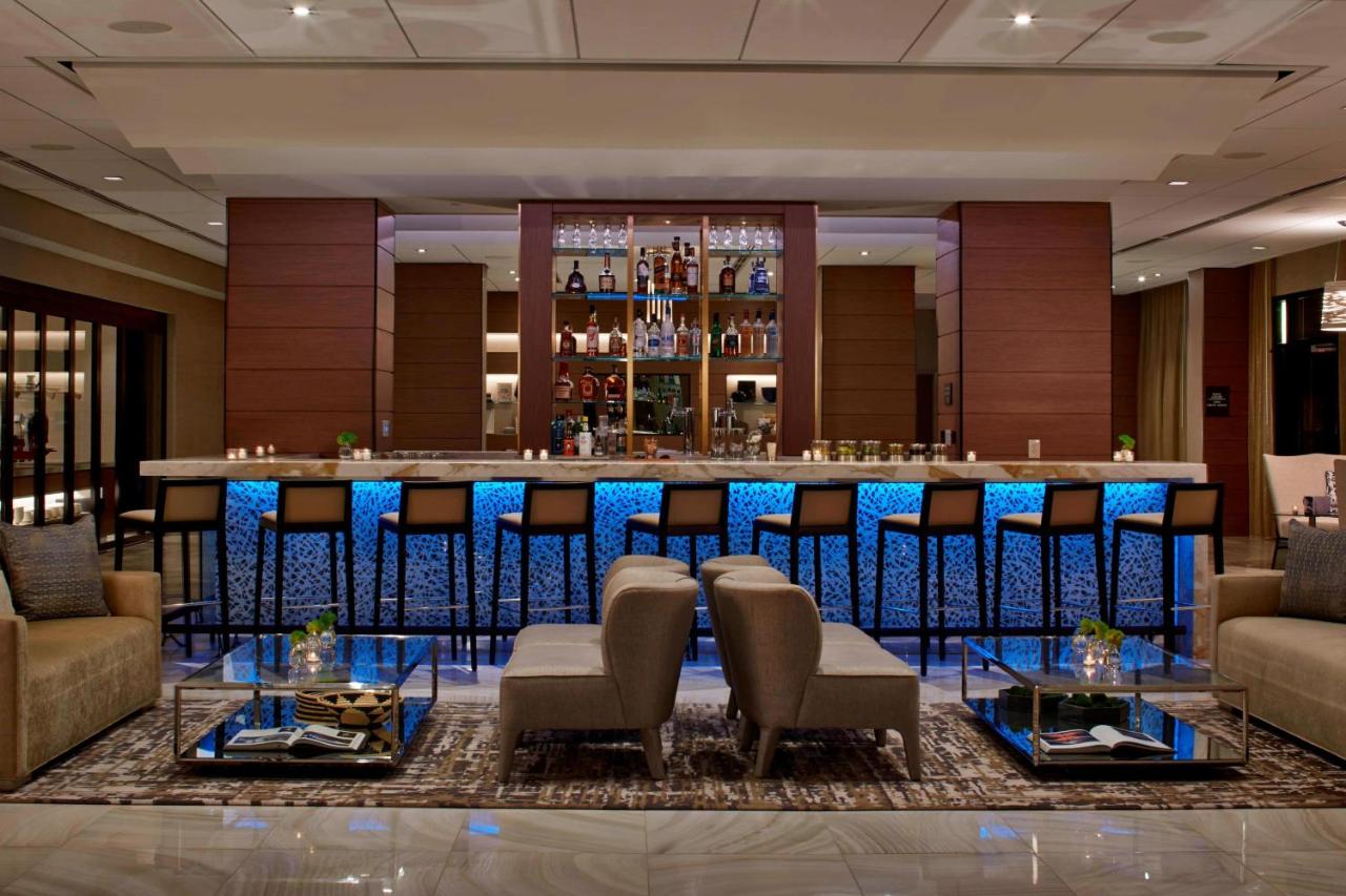 | AC Hotel Atlanta Downtown
