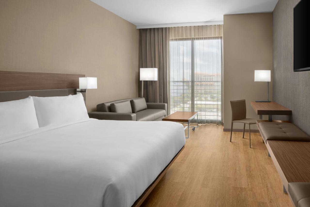 | AC Hotel by Marriott Clearwater Beach