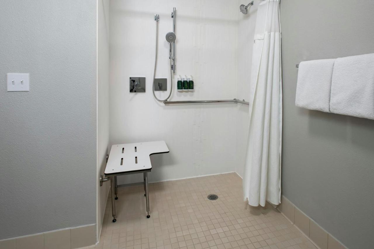 | Courtyard by Marriott Annapolis