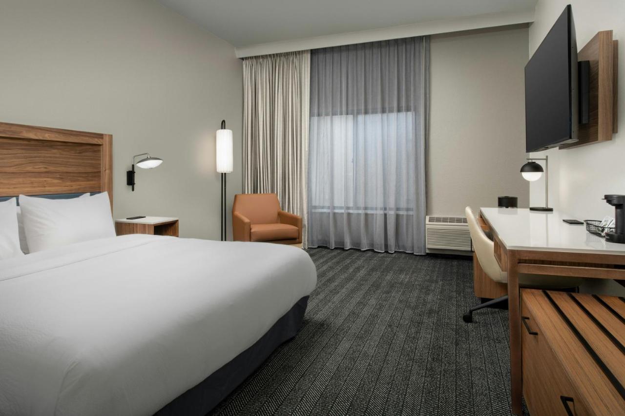  | Courtyard by Marriott Dayton Beavercreek