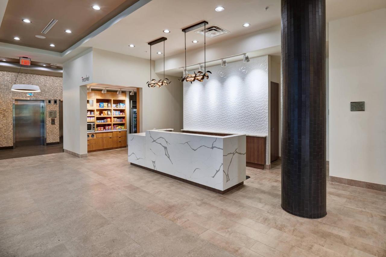 | Courtyard by Marriott El Paso Downtown/Convention Center