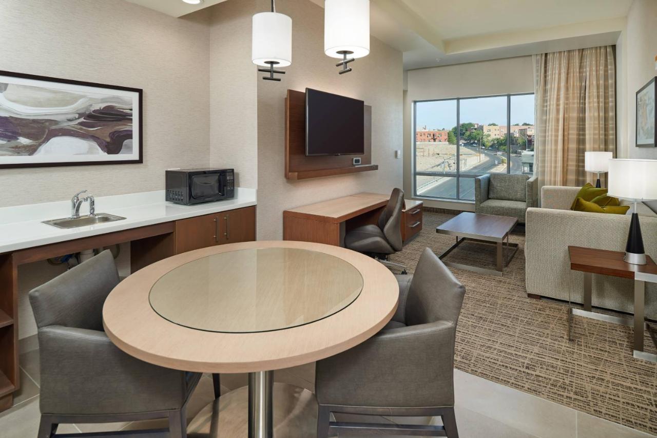 | Courtyard by Marriott El Paso Downtown/Convention Center