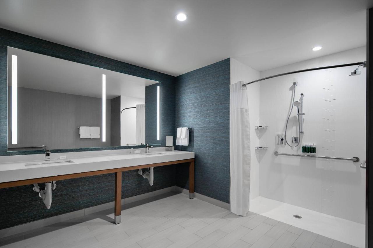 Suite, 2 Queen at Courtyard by Marriott Delray Beach
