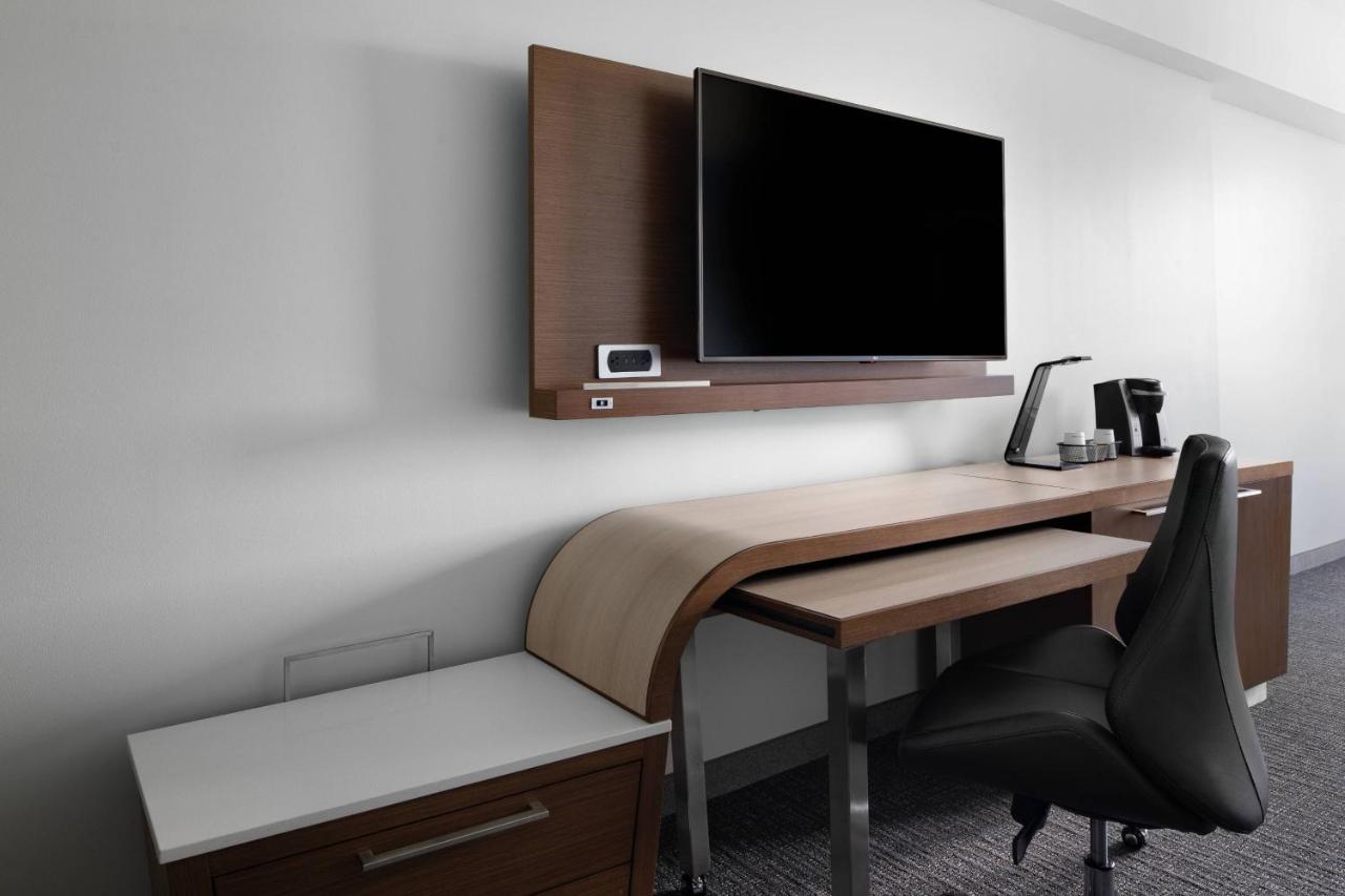 Suite, 2 Queen at Courtyard by Marriott Delray Beach