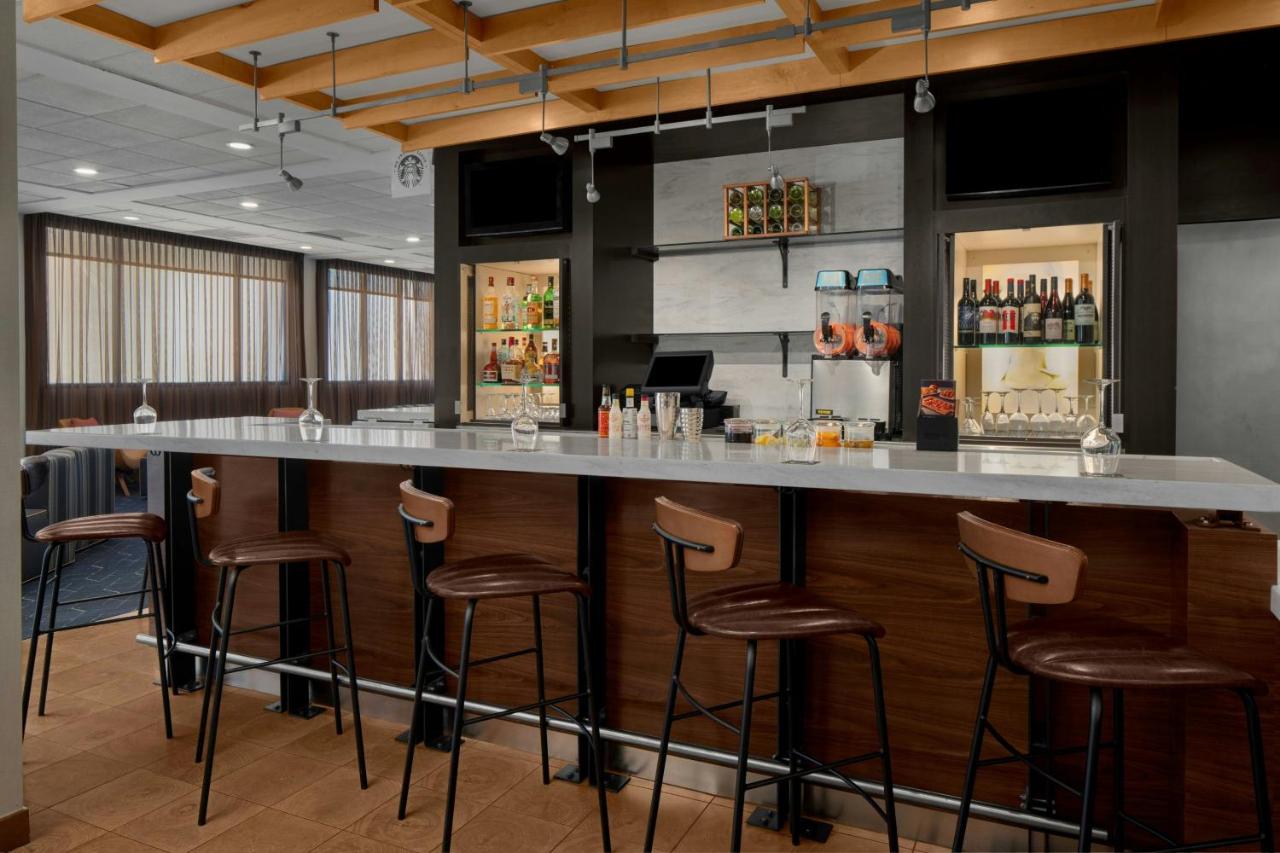 | Courtyard by Marriott Cypress Anaheim/Orange County