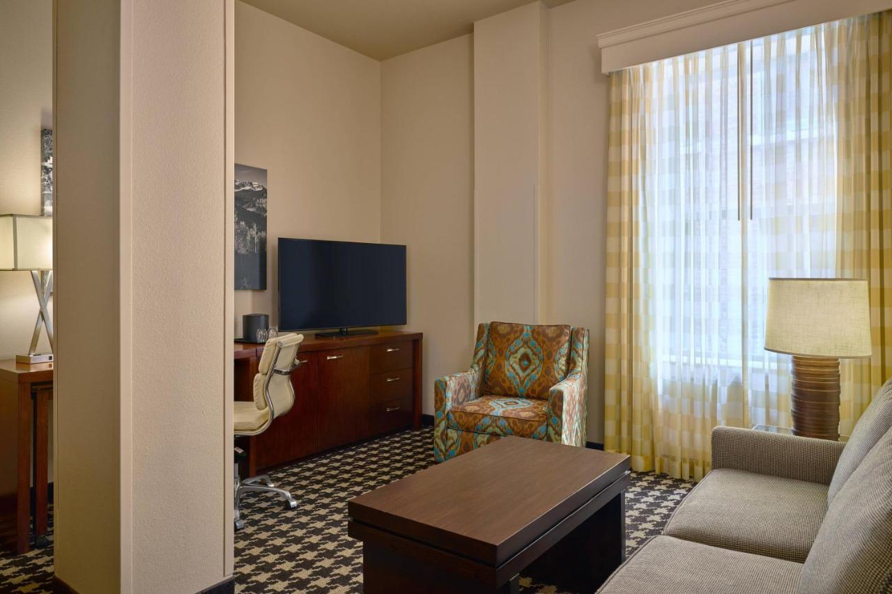  | Courtyard by Marriott Denver Downtown