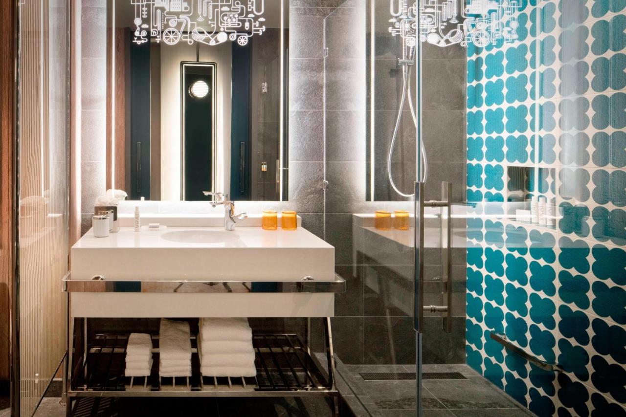 Deluxe Double Room at Hotel Nia, Autograph Collection