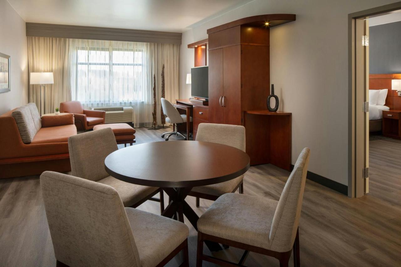| Courtyard Scottsdale Salt River