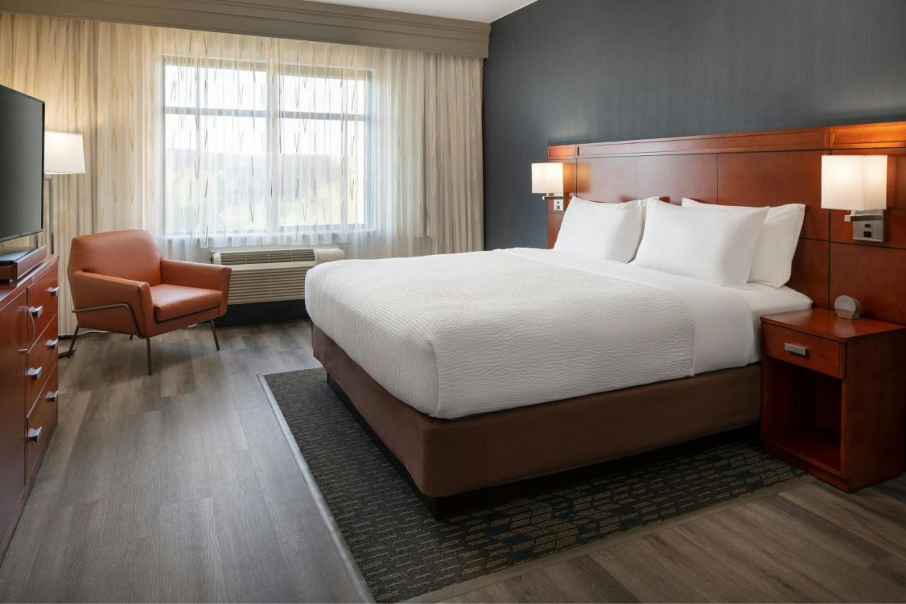 | Courtyard Scottsdale Salt River