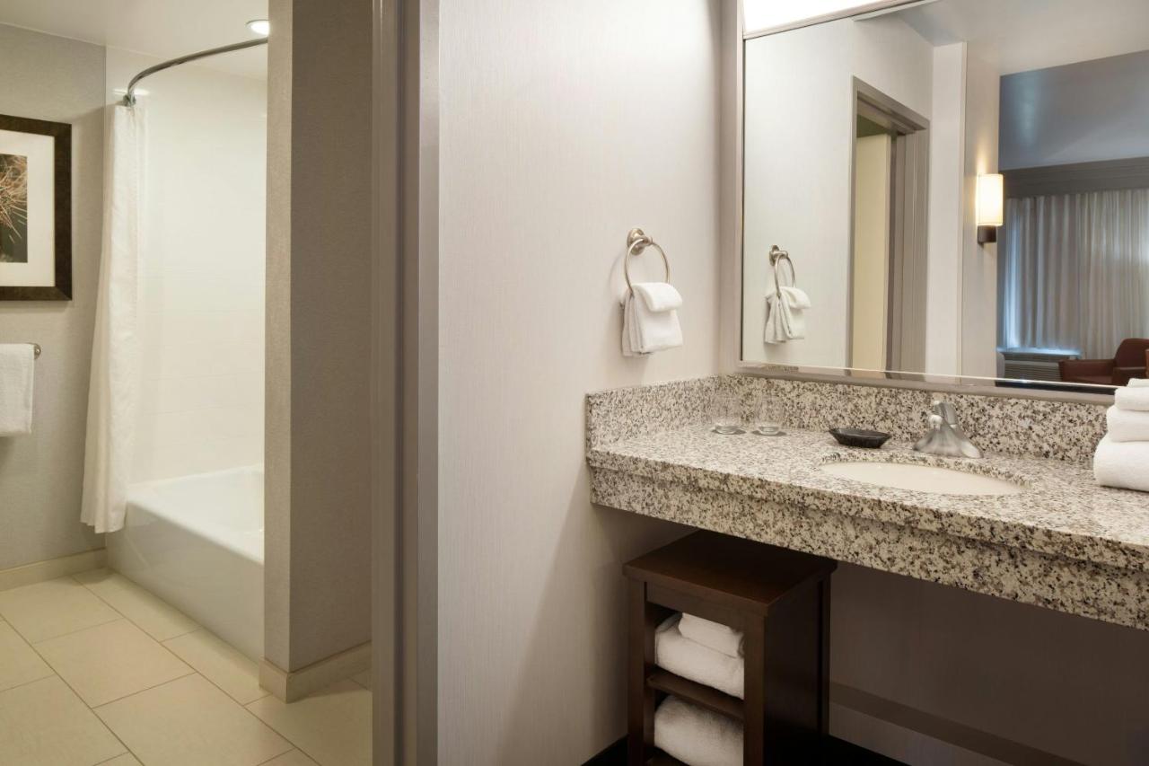 | Courtyard Scottsdale Salt River