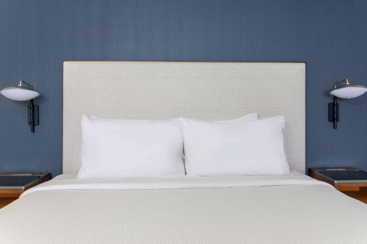 King Room - Hearing Accessible at Courtyard by Marriott Denver Golden/Red Rocks
