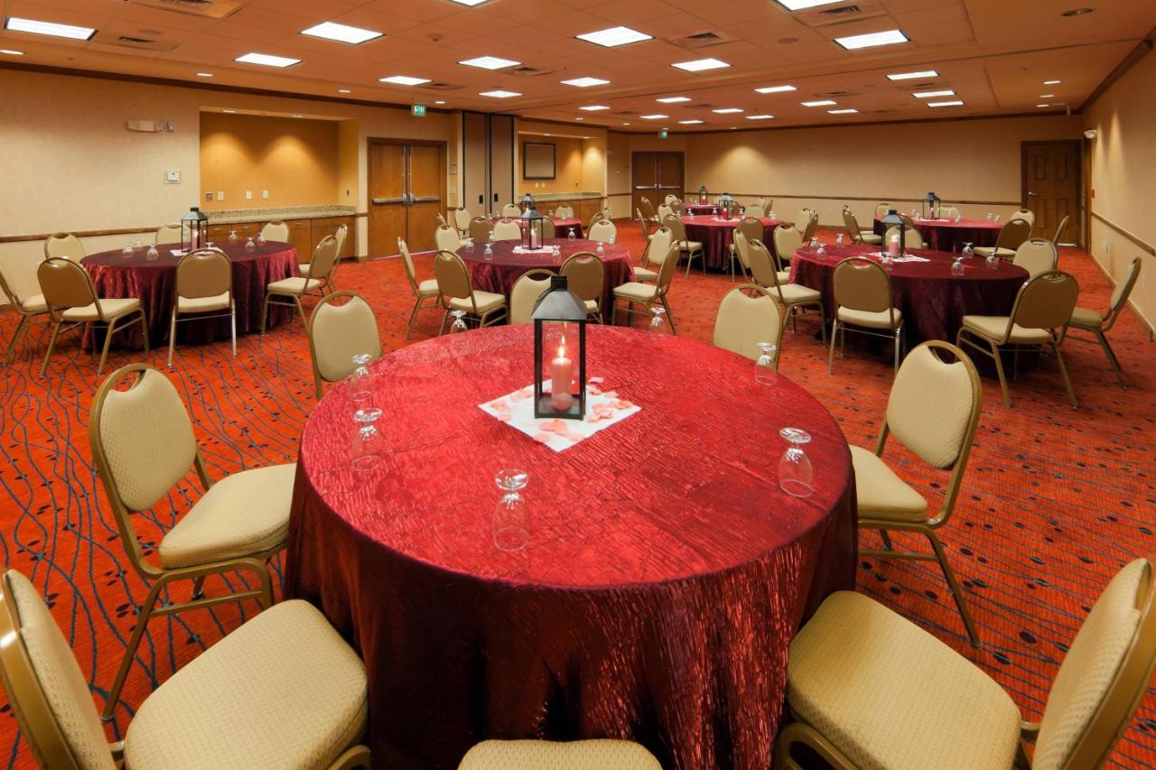 | Courtyard Boulder Longmont