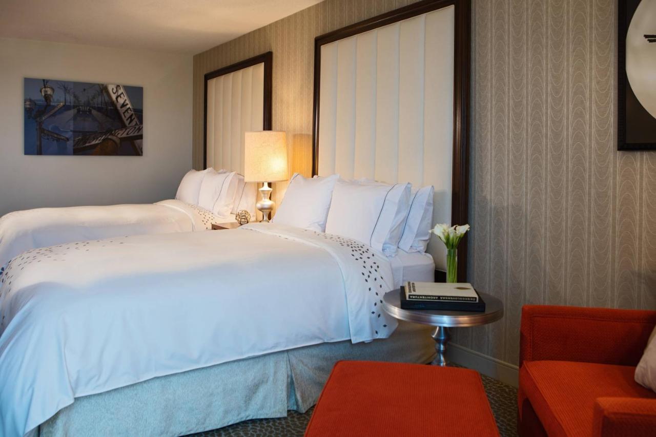 Standard Double Room at Renaissance Newark Airport Hotel