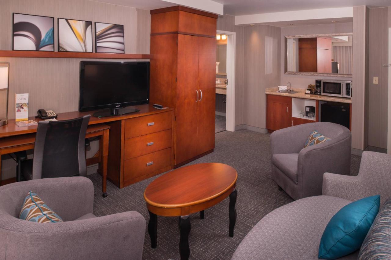 | Courtyard Thousand Oaks Ventura County