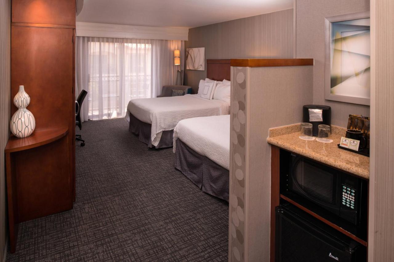 | Courtyard Thousand Oaks Ventura County