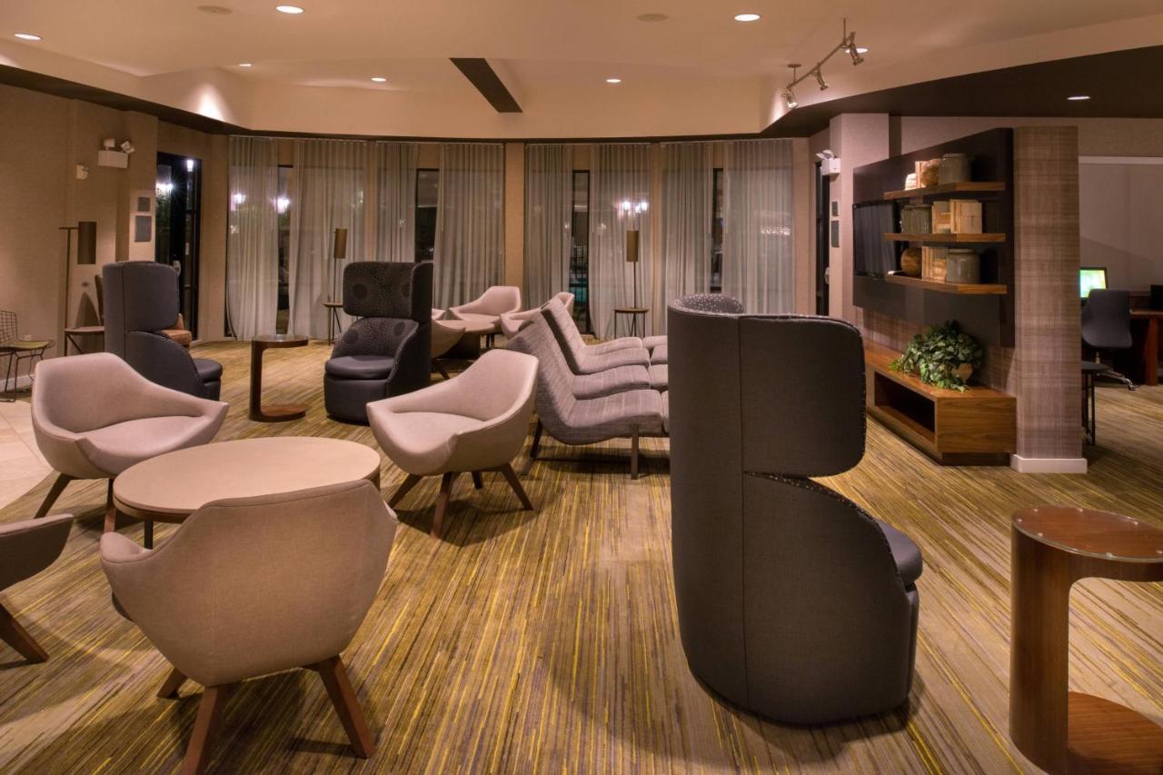 | Courtyard Thousand Oaks Ventura County