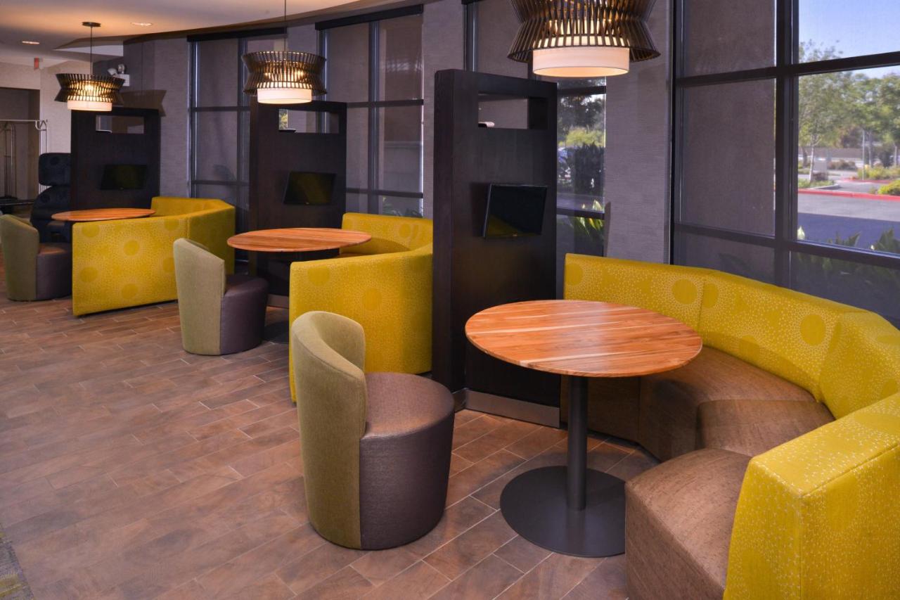| Courtyard Thousand Oaks Ventura County