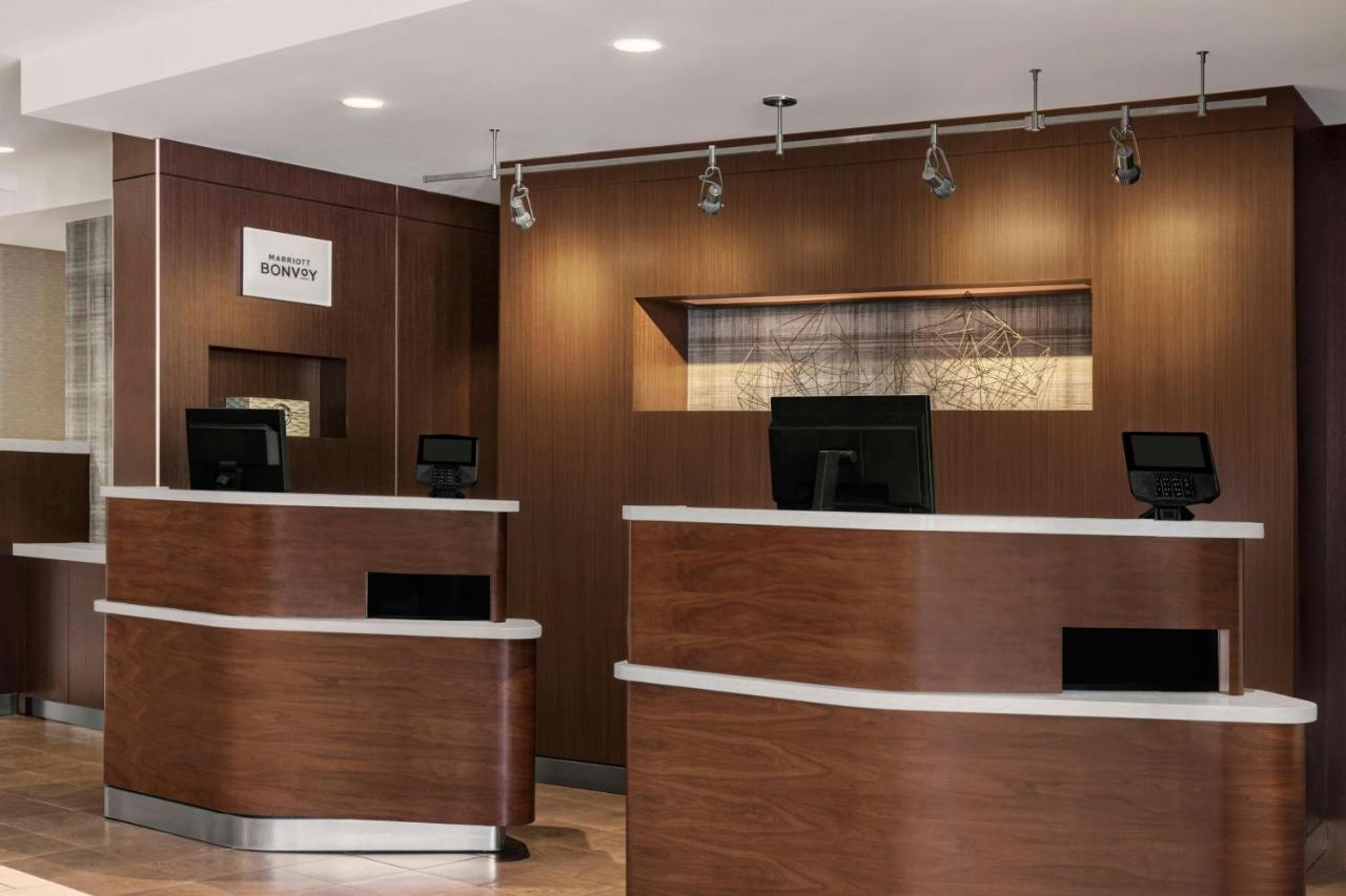 | Courtyard Ventura Simi Valley
