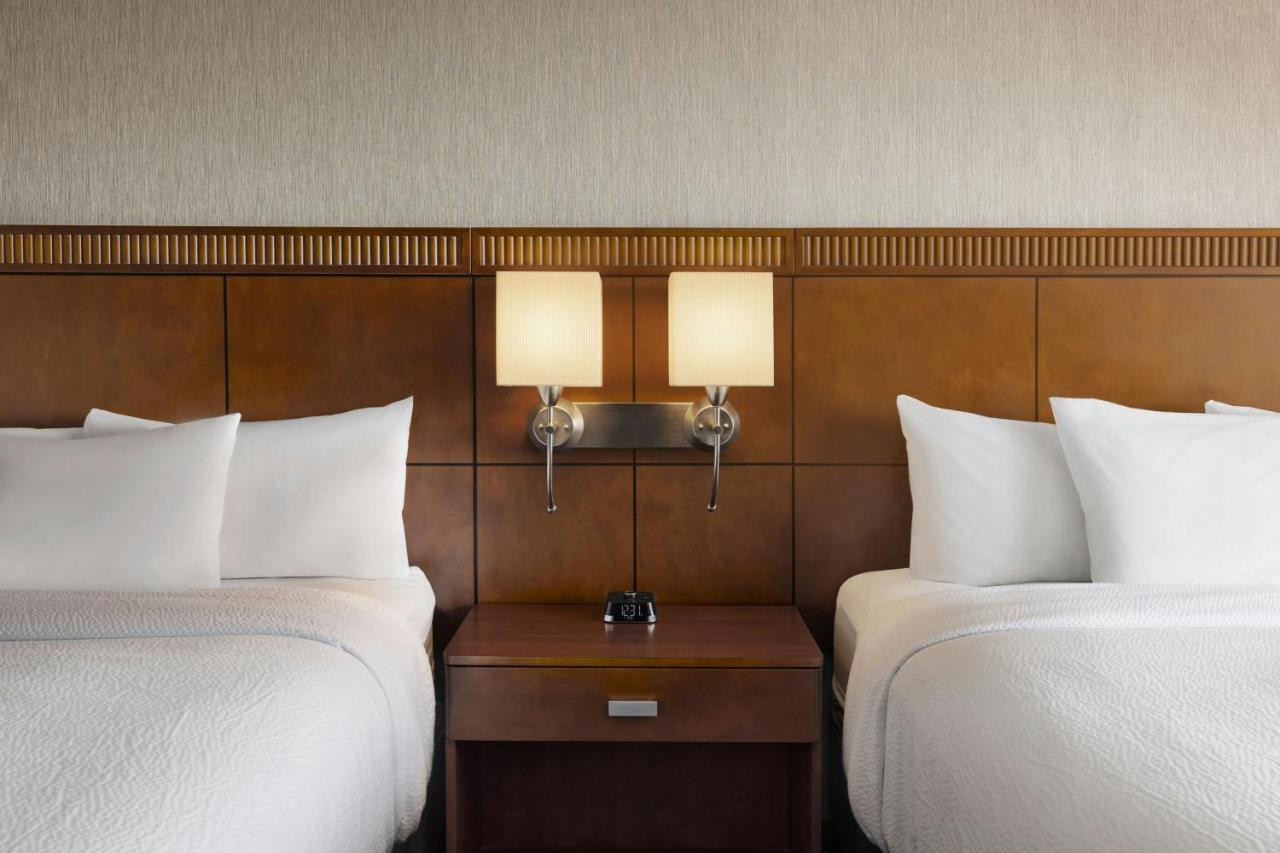 | Courtyard Ventura Simi Valley