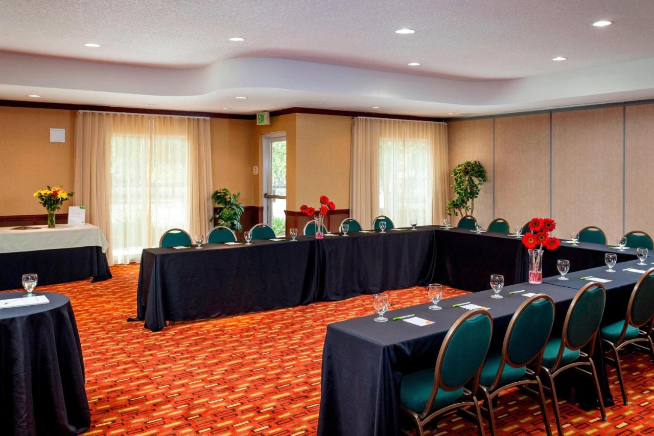 | Courtyard Ventura Simi Valley
