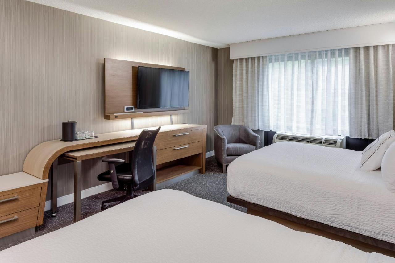 | Courtyard by Marriott Portsmouth