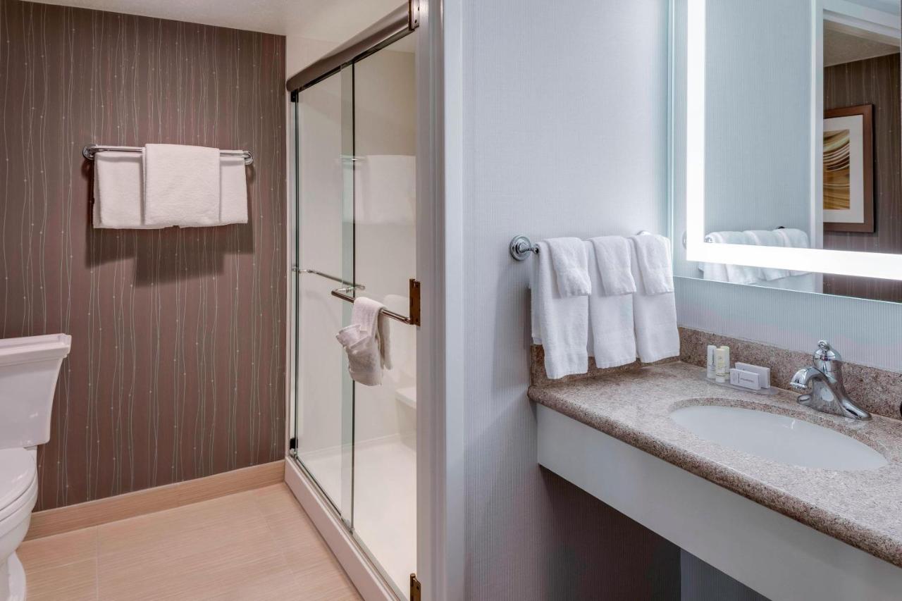 | Courtyard by Marriott Portsmouth