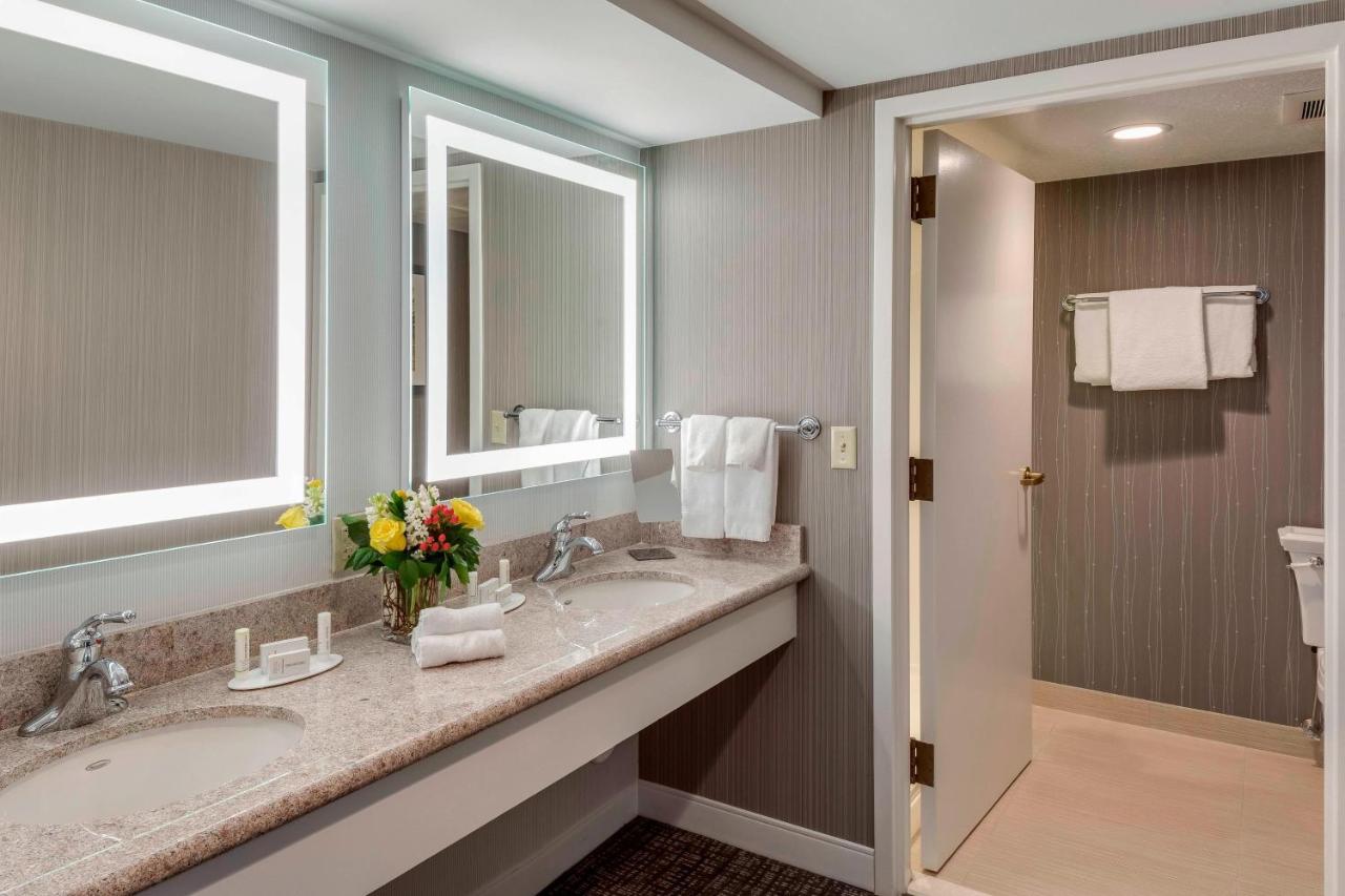 | Courtyard by Marriott Portsmouth