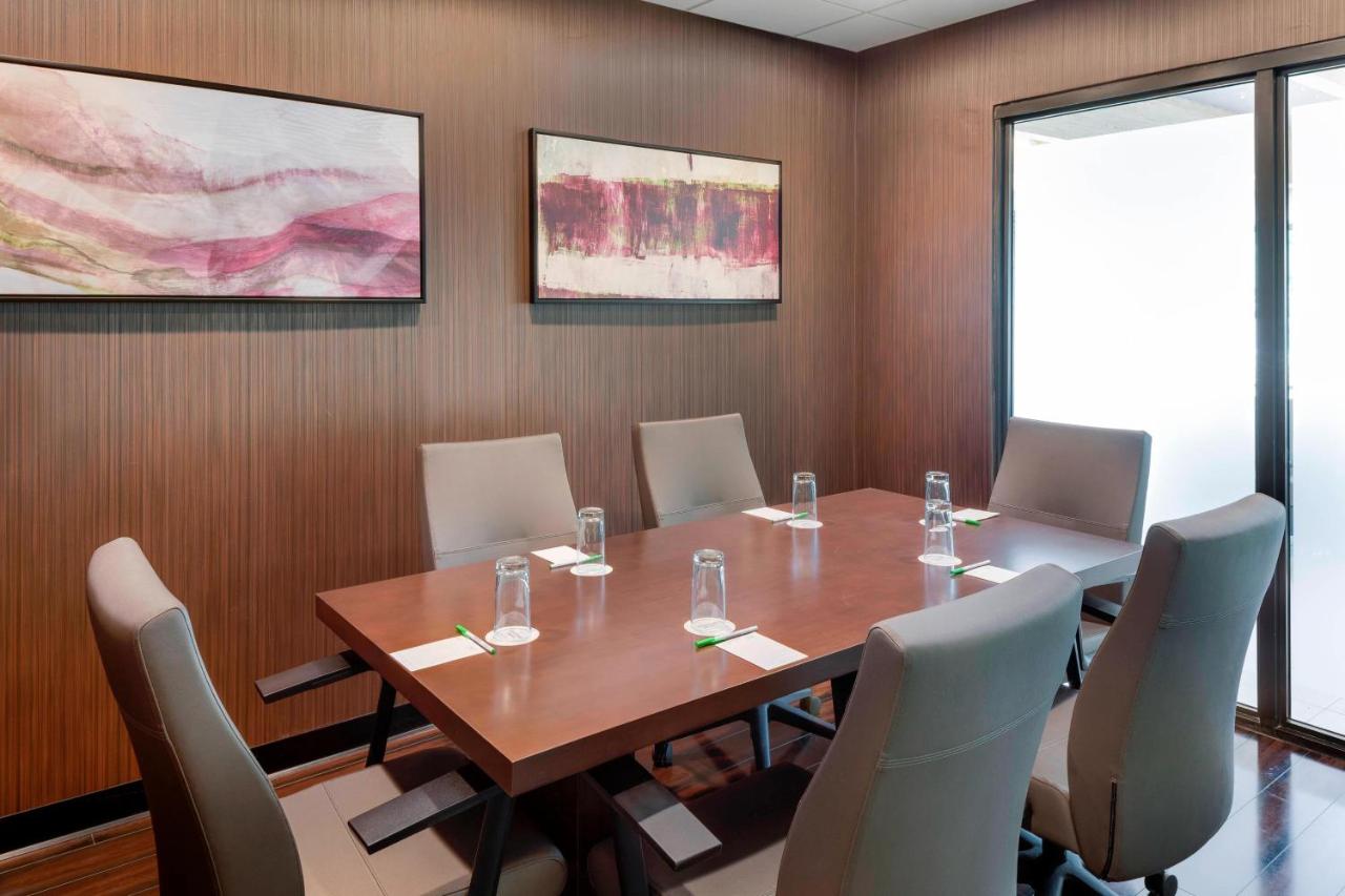 | Courtyard by Marriott Portsmouth