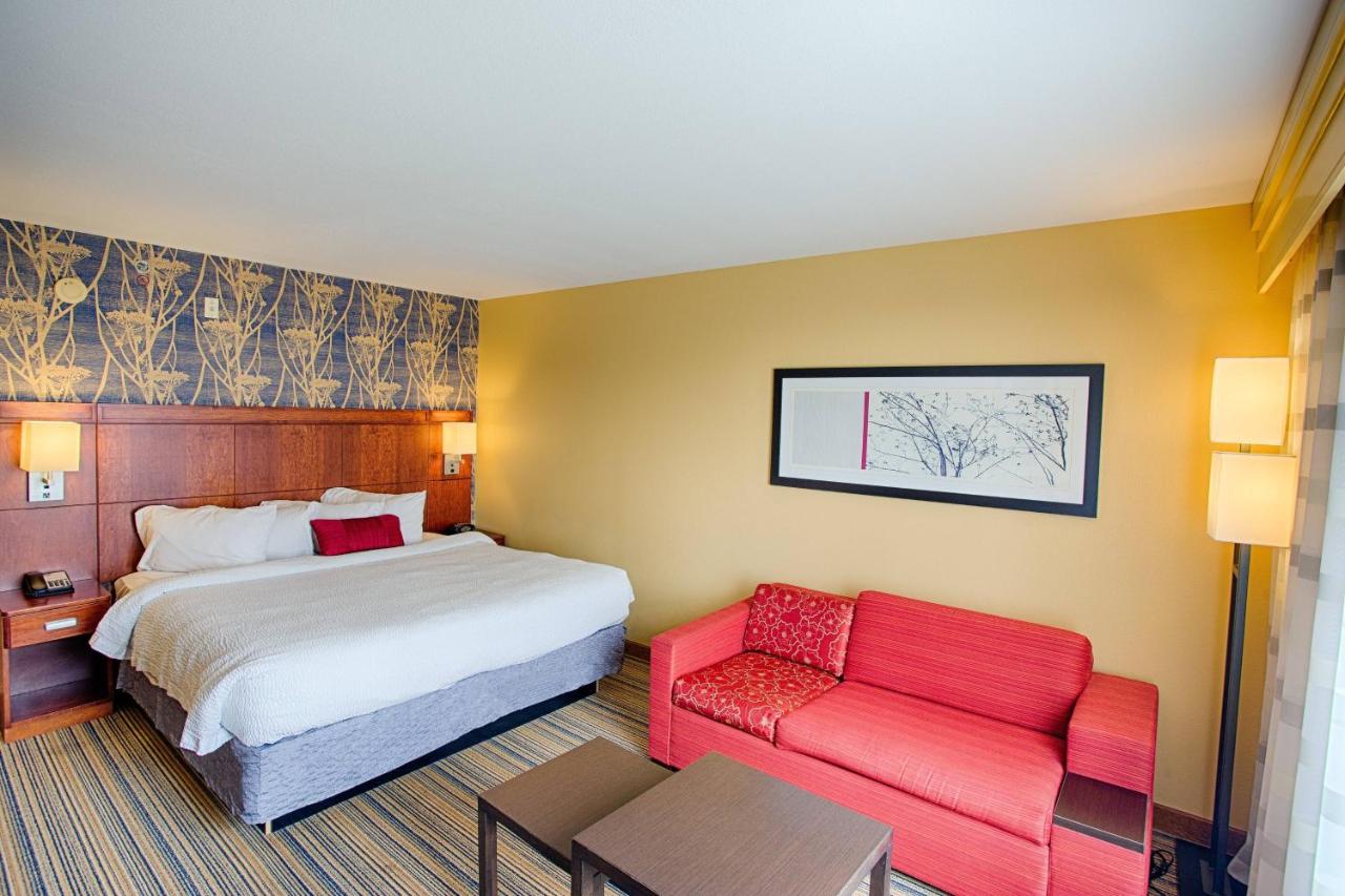  | Courtyard Fargo Moorhead, MN