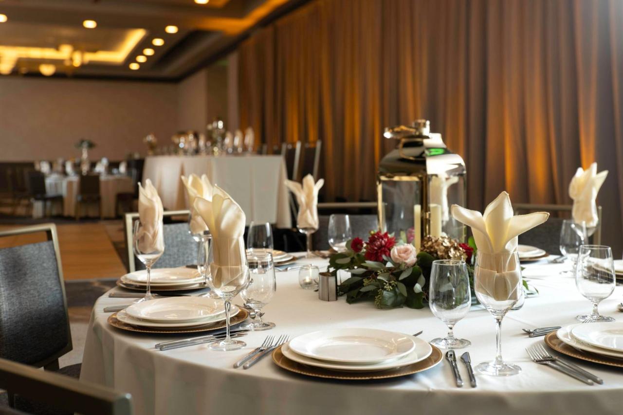 | Hotel Distil, Autograph Collection