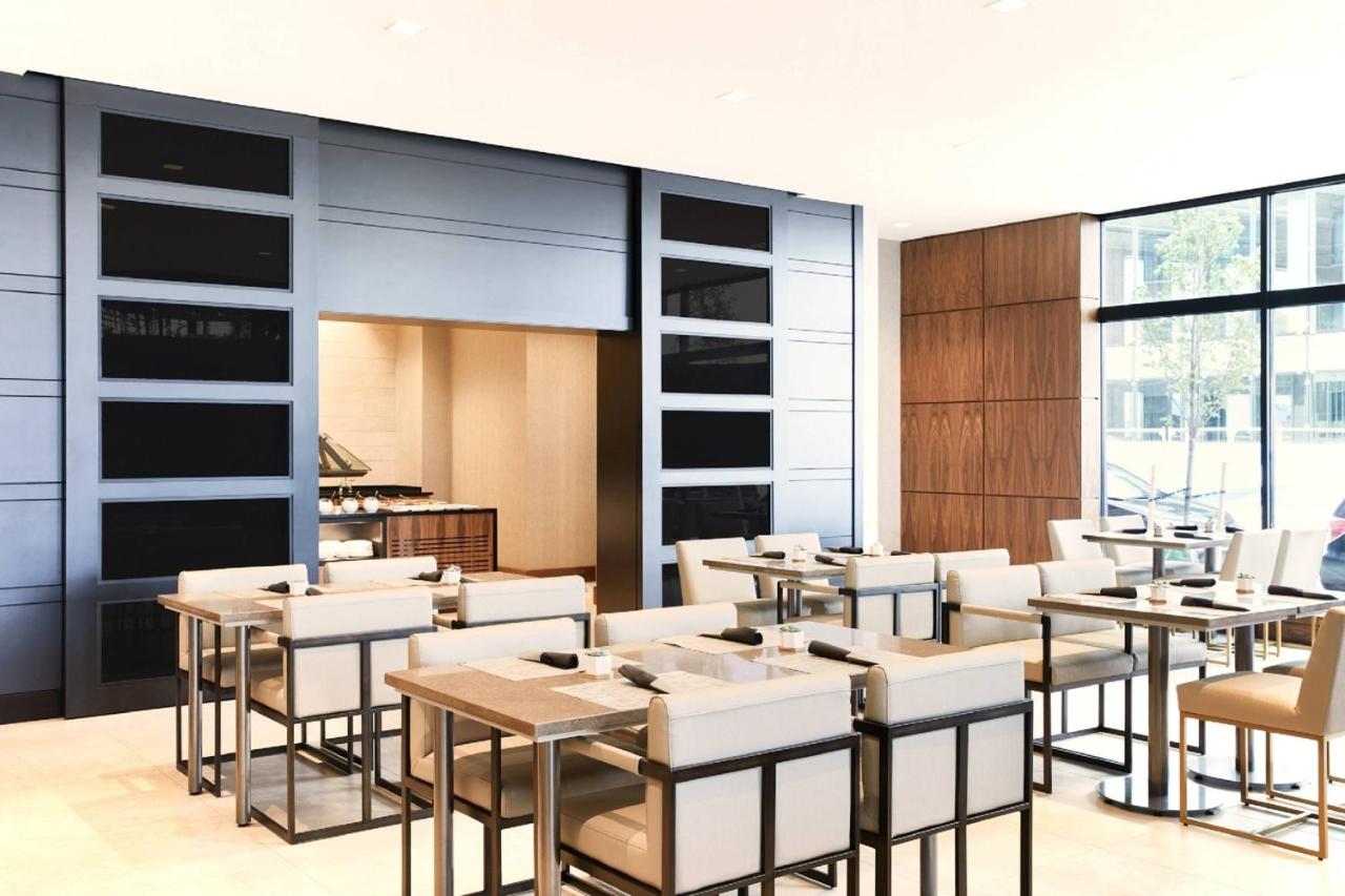 | AC Hotel by Marriott Portland Downtown/Waterfront, ME