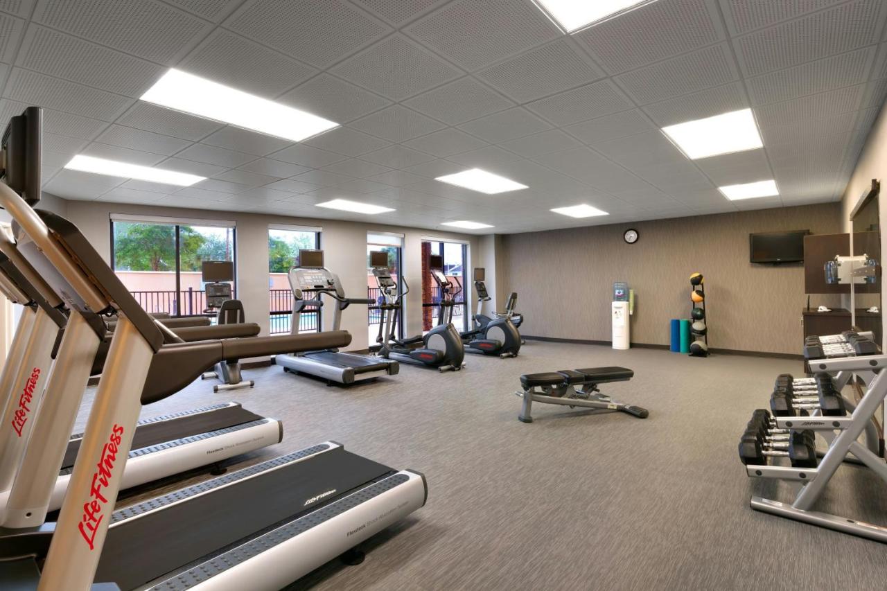 | Courtyard by Marriott Houston NASA Clear Lake