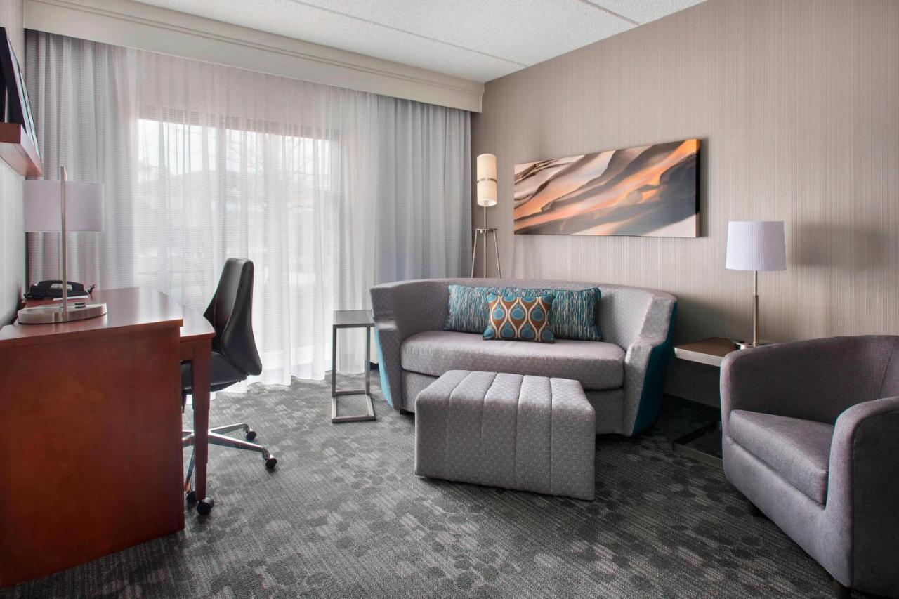 | Courtyard by Marriott Fishkill
