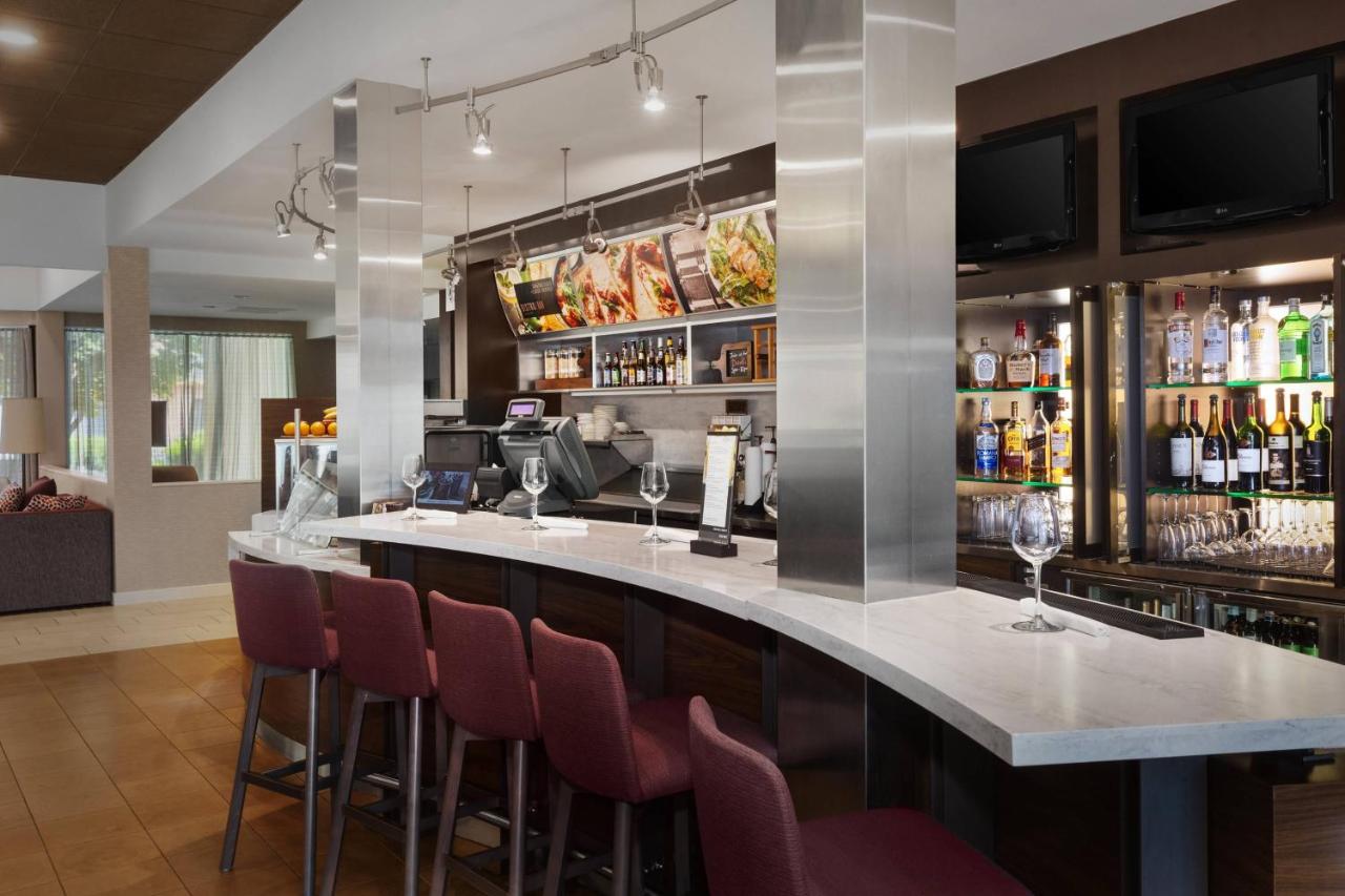 | Courtyard by Marriott Fishkill