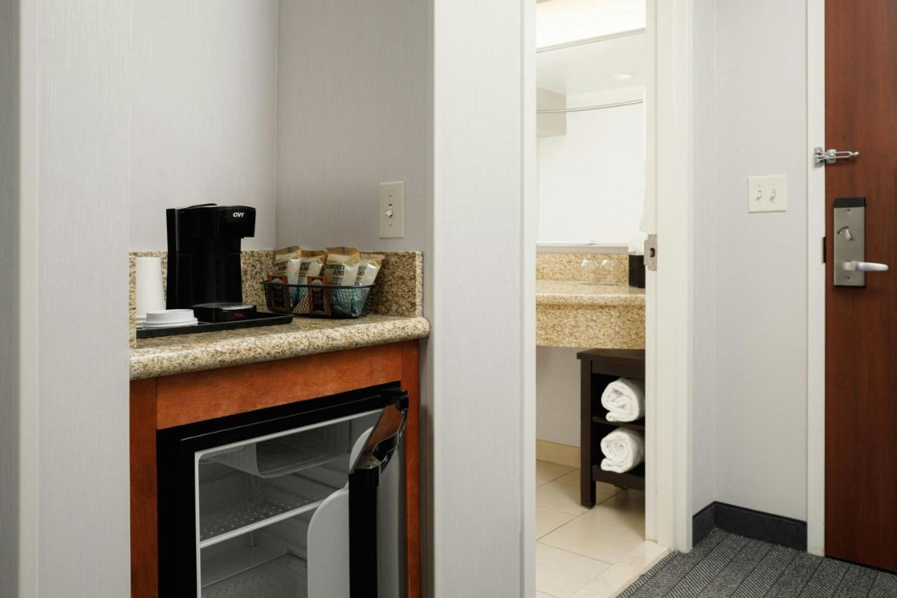 | Courtyard by Marriott Boone