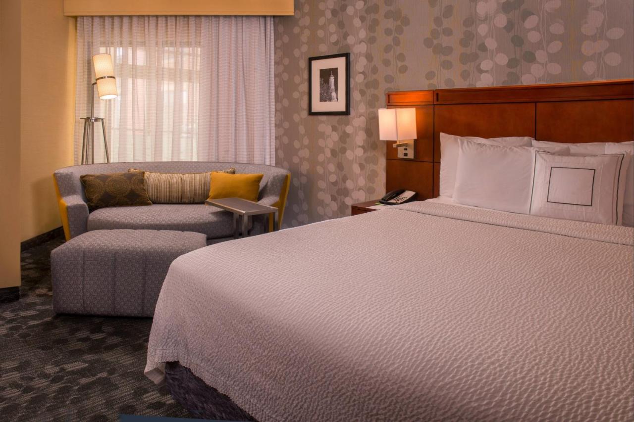  | Courtyard by Marriott Fredericksburg Historic District