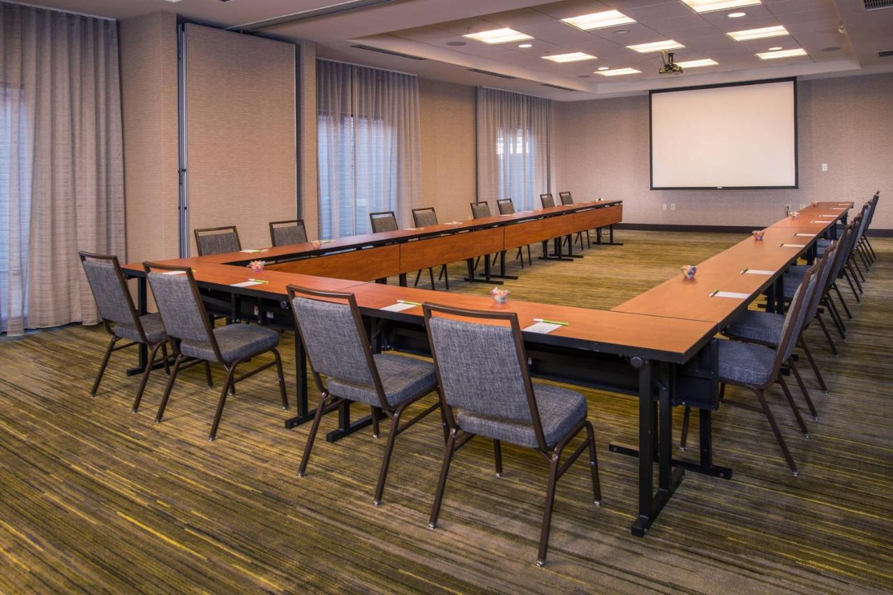  | Courtyard by Marriott Fredericksburg Historic District
