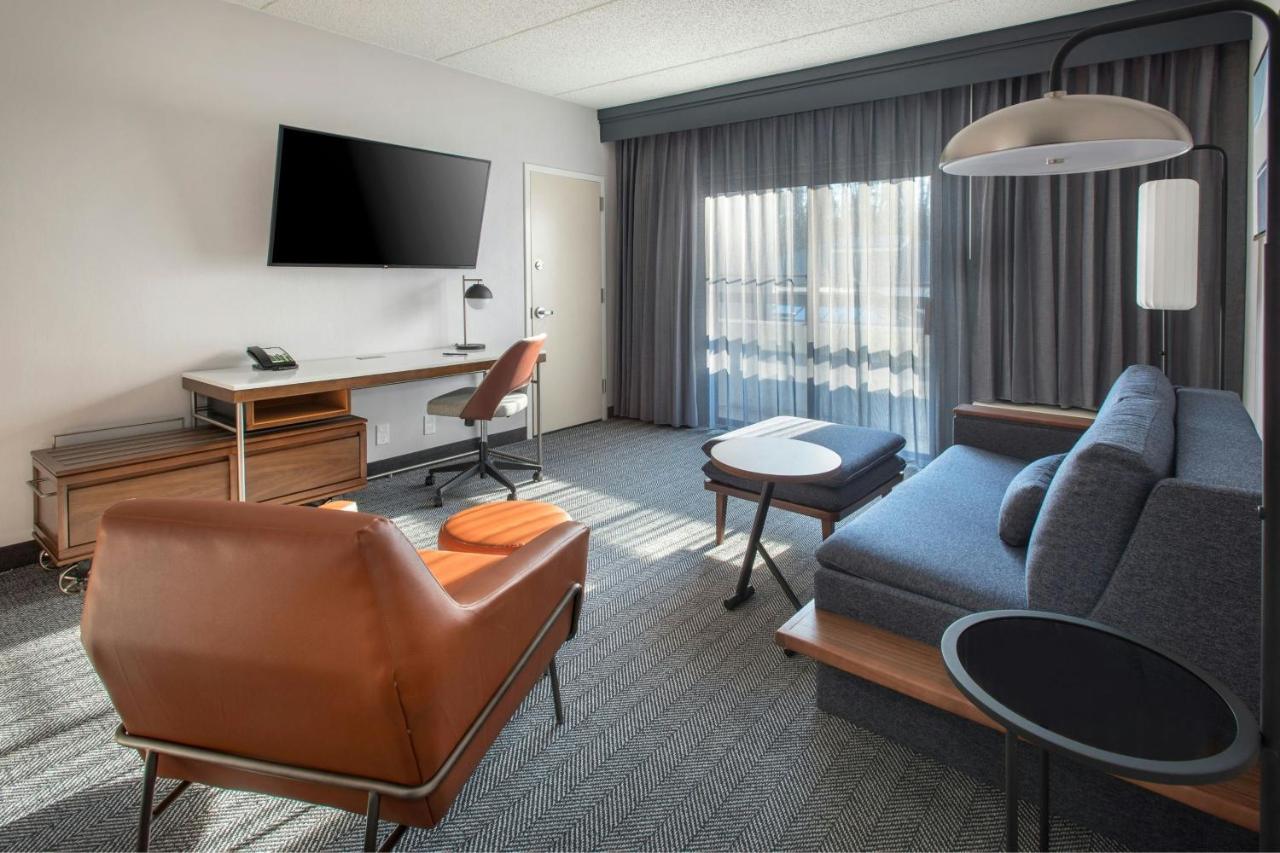 | Courtyard by Marriott Rye