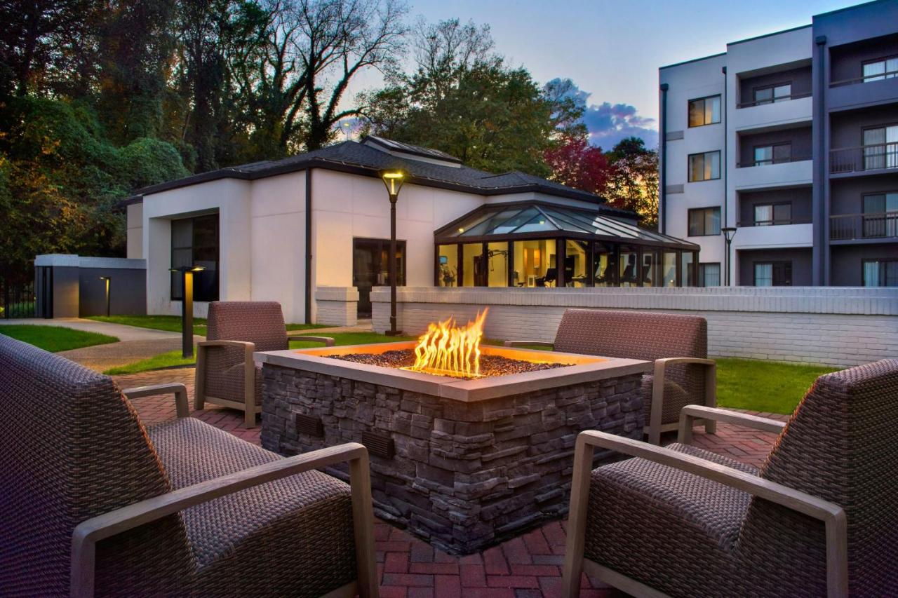 | Courtyard by Marriott Rye